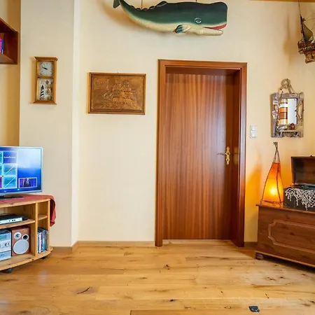 Godewind Haus Wattwurm Apartment Busum Exterior photo